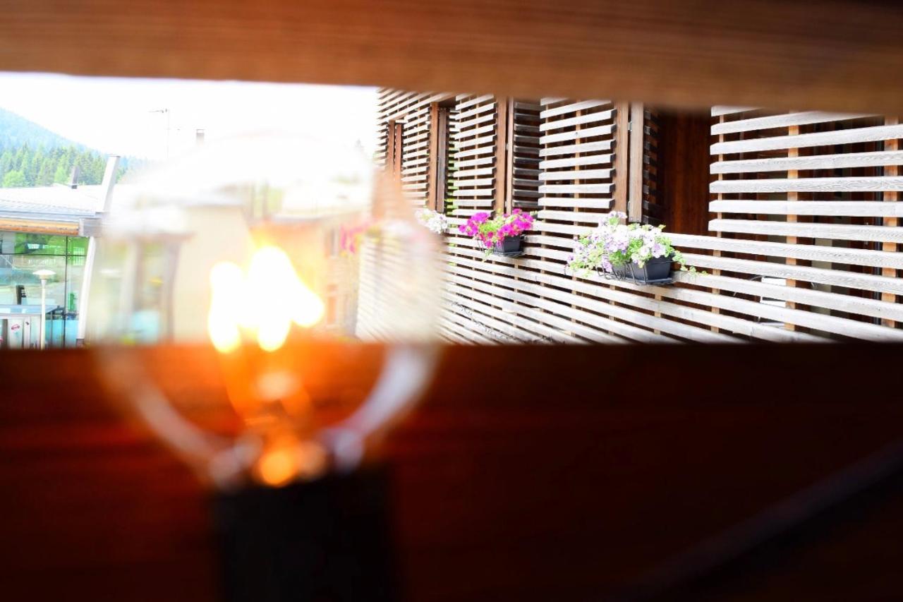Hotel Kube Folgaria Kültér fotó