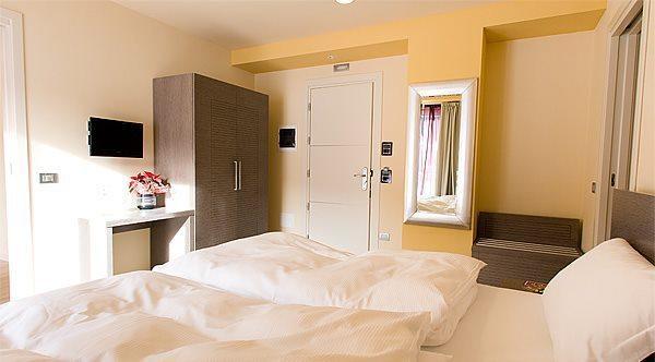 Hotel Kube Folgaria Kültér fotó