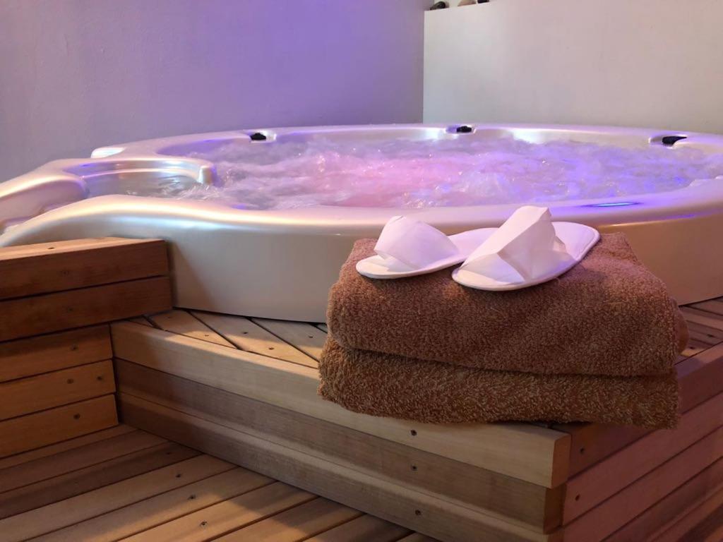 Hotel Kube Folgaria Kültér fotó